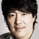 Kim Kwang-hyun als Response team criminal psychologist