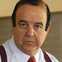 Παύλος Χαϊκάλης als Uncle Leonidas