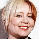 Hannah Grant als Sig selv