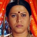 Rasika Joshi als Maruti's Mother