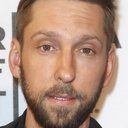Joel David Moore als J.P.