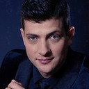 Izak Davel als Himself