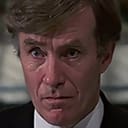 Bill Weston als Sir Anthony Beeston-White