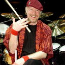 Doane Perry als Drums