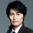 Ken Yasuda als Mr. Oshira (voice)