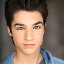 Daniel DiVenere als Chandler