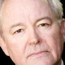 Julian Barnes als White House Waiter