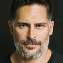 Joe Manganiello als Leo