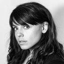 Lykke Kristine Moen als Unn Frøynes