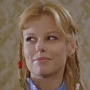 Nicole Norden als La policière