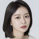 Song Da-eun als Pyeonghwa Hotel Restaurant Guest 4