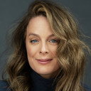 Julie Le Breton als Valérie