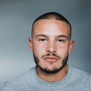 Julian Friedrich als Mike