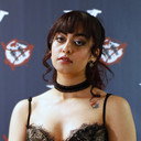 Rodina Raad als New girl