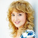 Libby Campbell als May Murphy