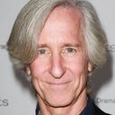 Mick Garris als Reporter #2