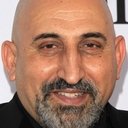 Marco Khan als Bodyguard 4