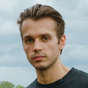 Dakota Laden als Himself