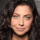 Kathreen Khavari als Elahe