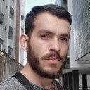 Tchayarles Oliveira als Pedro