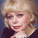 Наталия Четверикова als Vera, Seryozha's girlfriend