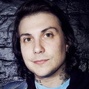 Frank Iero als Self