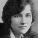 Eileen Huban als Clancy Deane