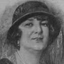 Pepi Glöckner-Kramer als Lisas Großmutter