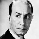 Gibb McLaughlin als Godwin