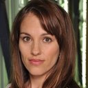 Amy Jo Johnson als Amelia