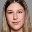 Luana Sánchez als Laura