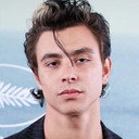 Mitch als Nuno