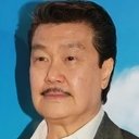 Melvin Wong Gam-Sam als Stanley, dentist