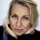 Susanne Barklund als Alma