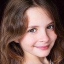 Lili Aronia als Karen