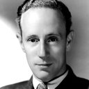 Leslie Howard als R.J. Mitchell