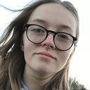 Scarlet Possnett als Herself