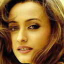 Namrata Shirodkar als Sonia  Shivalkhar