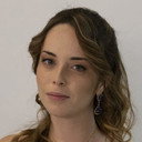 Francesca Loy als Roberta