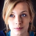 Tamara Aleksić als Lenka Dunđerski