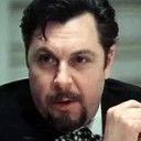 Виктор Камаев als Лестрейд