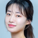 박가영 als Subway Passenger