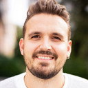 Jonas Lund als Gunnar