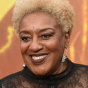 CCH Pounder als Priscilla