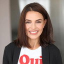 Jennifer Olsberg als Yoga Class