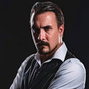 Derek Bellamy als Stephen