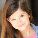 Raevan Lee Hanan als Little Girl with Orison at Papa Song's / Catkin / Zachry Relative