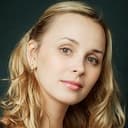 Natalya Bystrova als Gerda (voice)