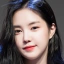 Son Na-eun als Ok-bun