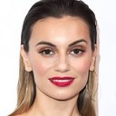 Norma Ruiz als Alicia